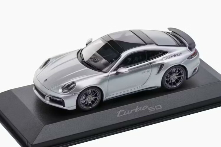楽天市場】ポルシェ特注 ミニチャンプス 1/43 ポルシェ 911 992 ターボ