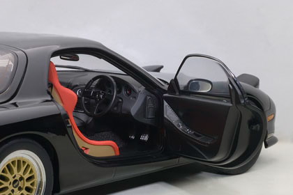 楽天市場】オートアート 1/18 マツダ RX-7 RX 7 FD チューニング