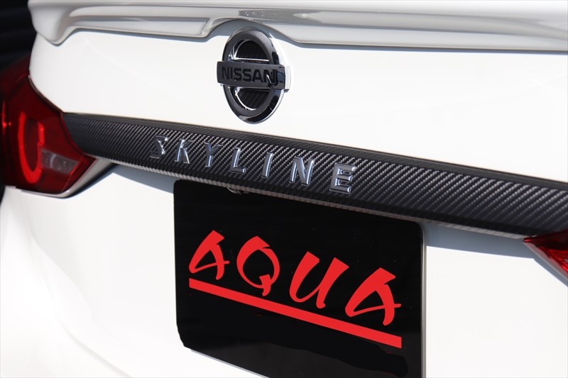 楽天市場】スカイラインV37 リアガーニッシュシート : AQUA-STYLE