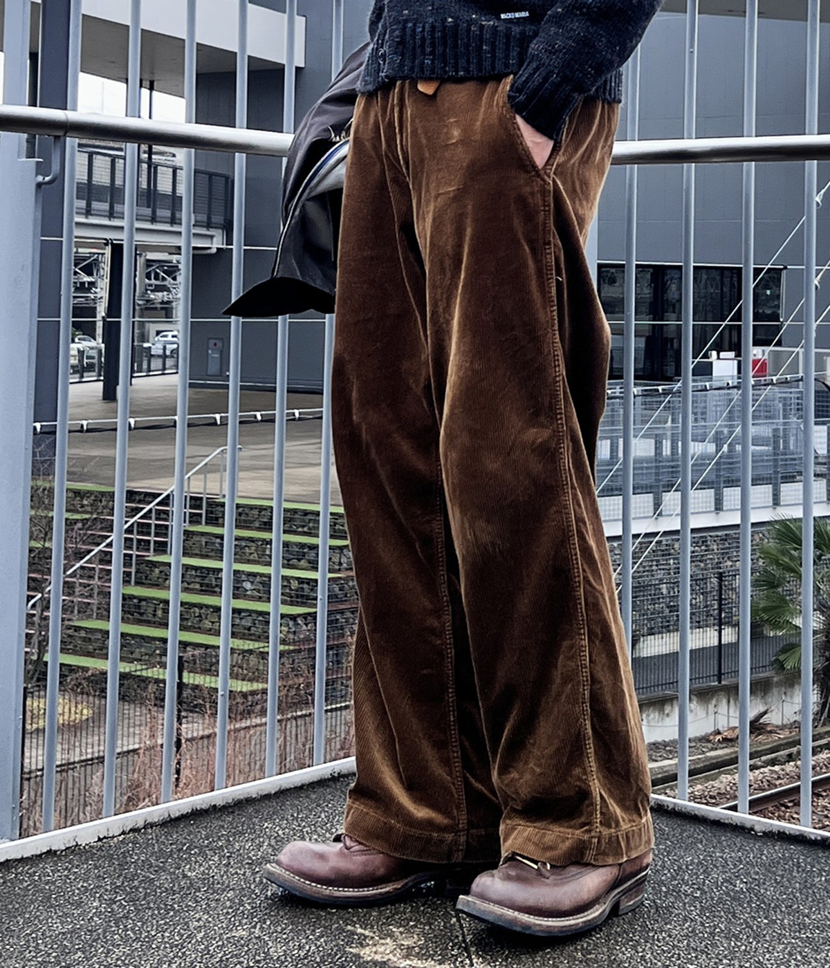 楽天市場】[送料無料]東洋エンタープライズ GOLD : 9W CORDUROY