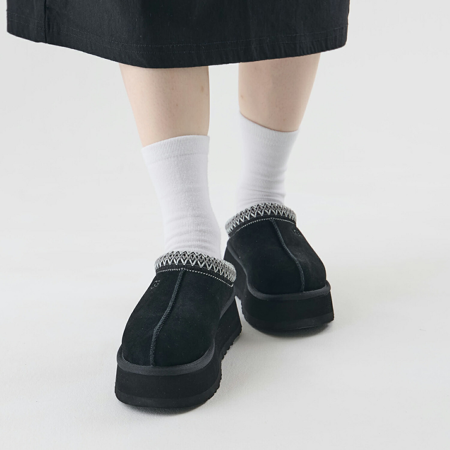 楽天市場】UGG TAZZ アグ スリッポン シューズ スリッパ タズ