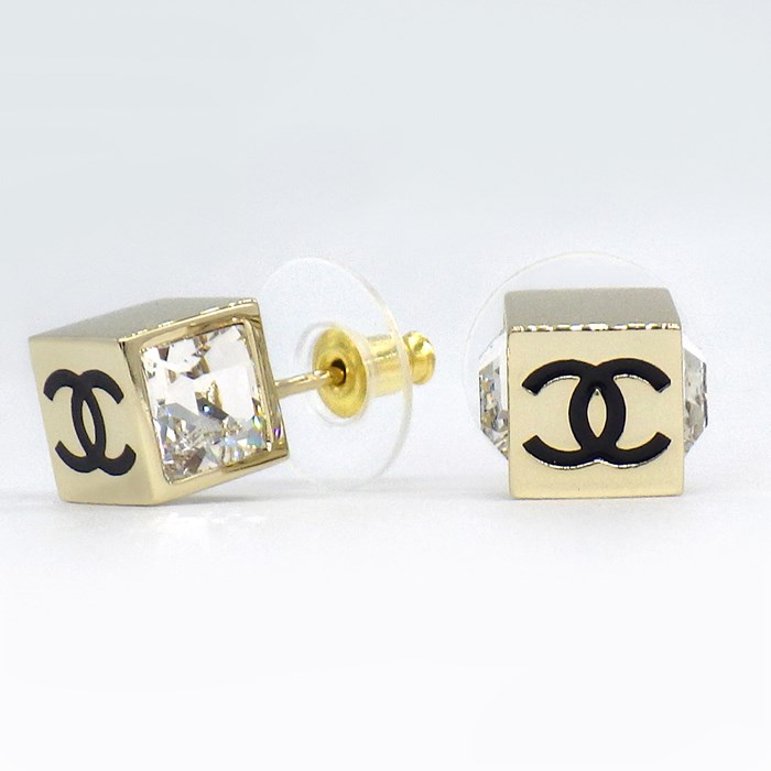 楽天市場】【最大3万円OFFクーポン配布中】 シャネル CHANEL ピアス