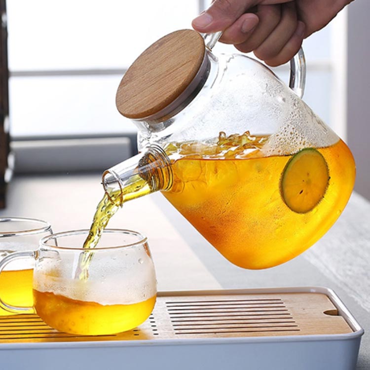 楽天市場】耐熱ガラス ピッチャー 蓋付き 1800ml 1500ml 1000ml 麦茶