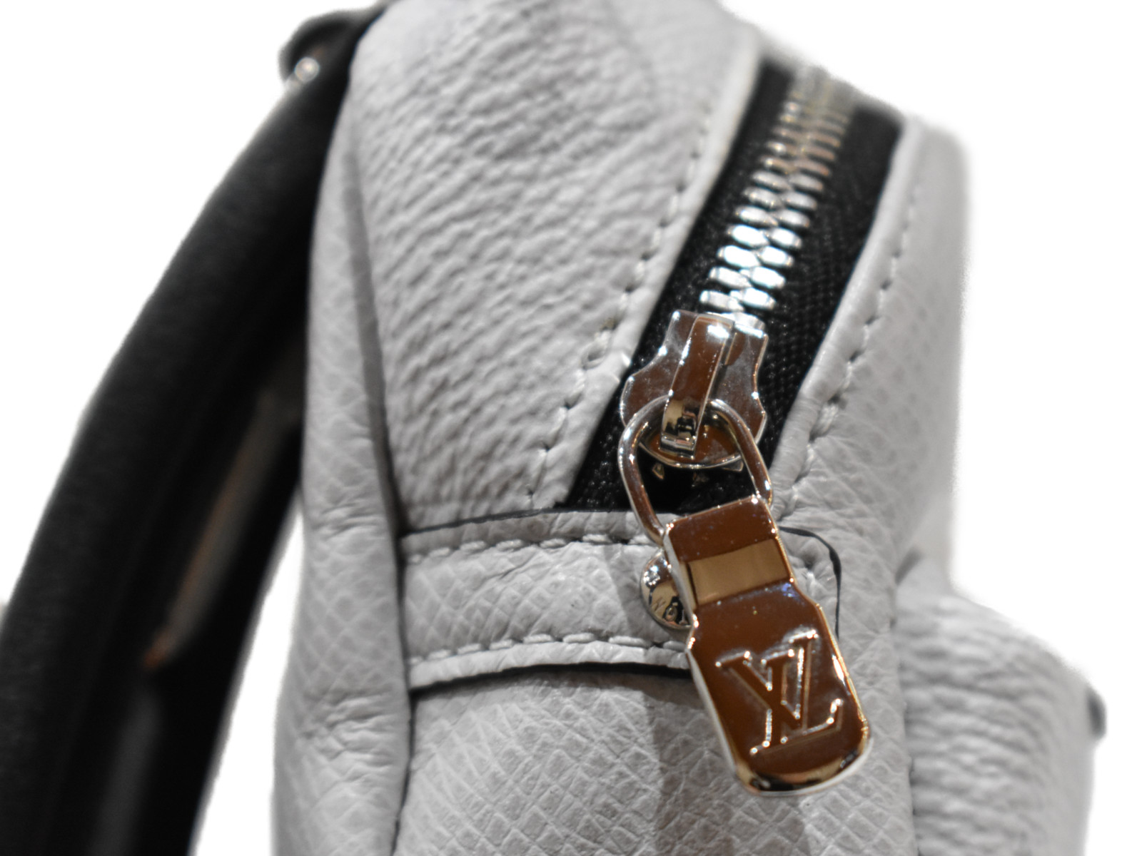 楽天市場】LOUIS VUITTON ビジューサック・ネオディスカバリー M69318