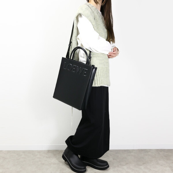 楽天市場】LOEWE ロエベ STANDARD A4 TOTE BAG トートバッグ ロゴ 本革