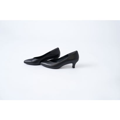 シプレ CHYPRE 4.5cm本革ポインテッドトゥプレーンパンプス （グレージュ）