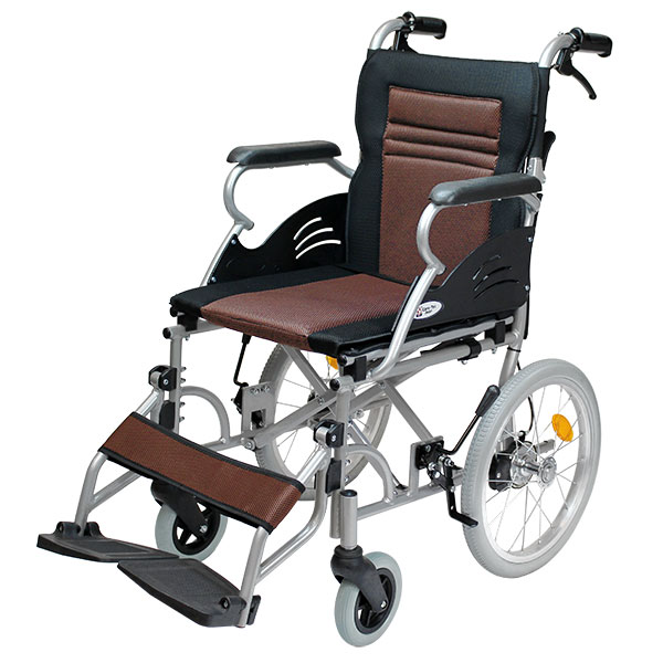 楽天市場】【3/1までポイントUP】車椅子 軽量 コンパクト 【Care-Tec