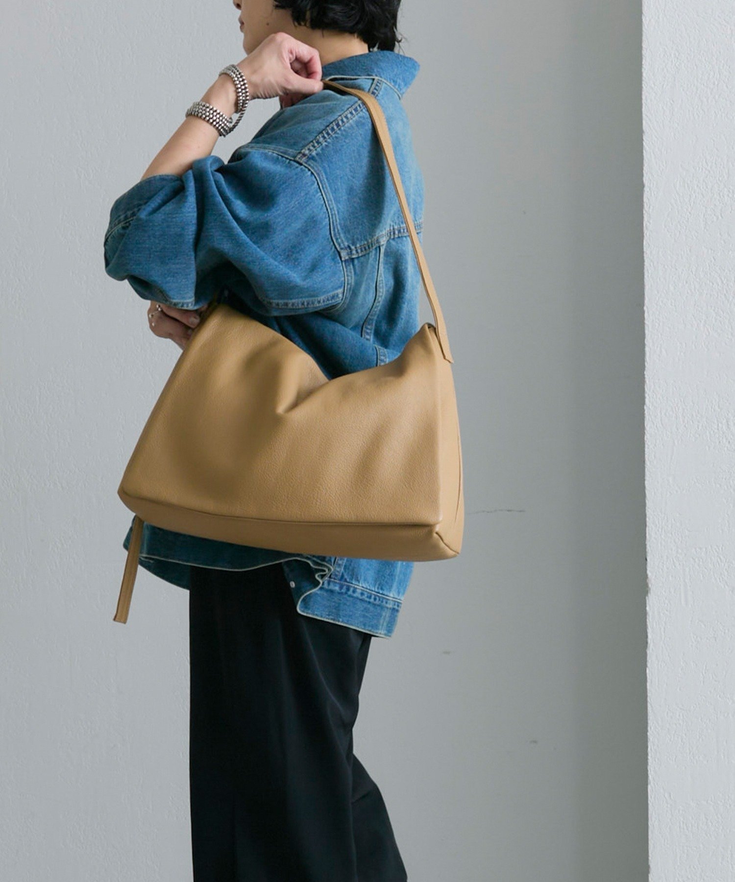 ear PAPILLONNER｜レザーフラップワンハンドルバッグ | Rakuten