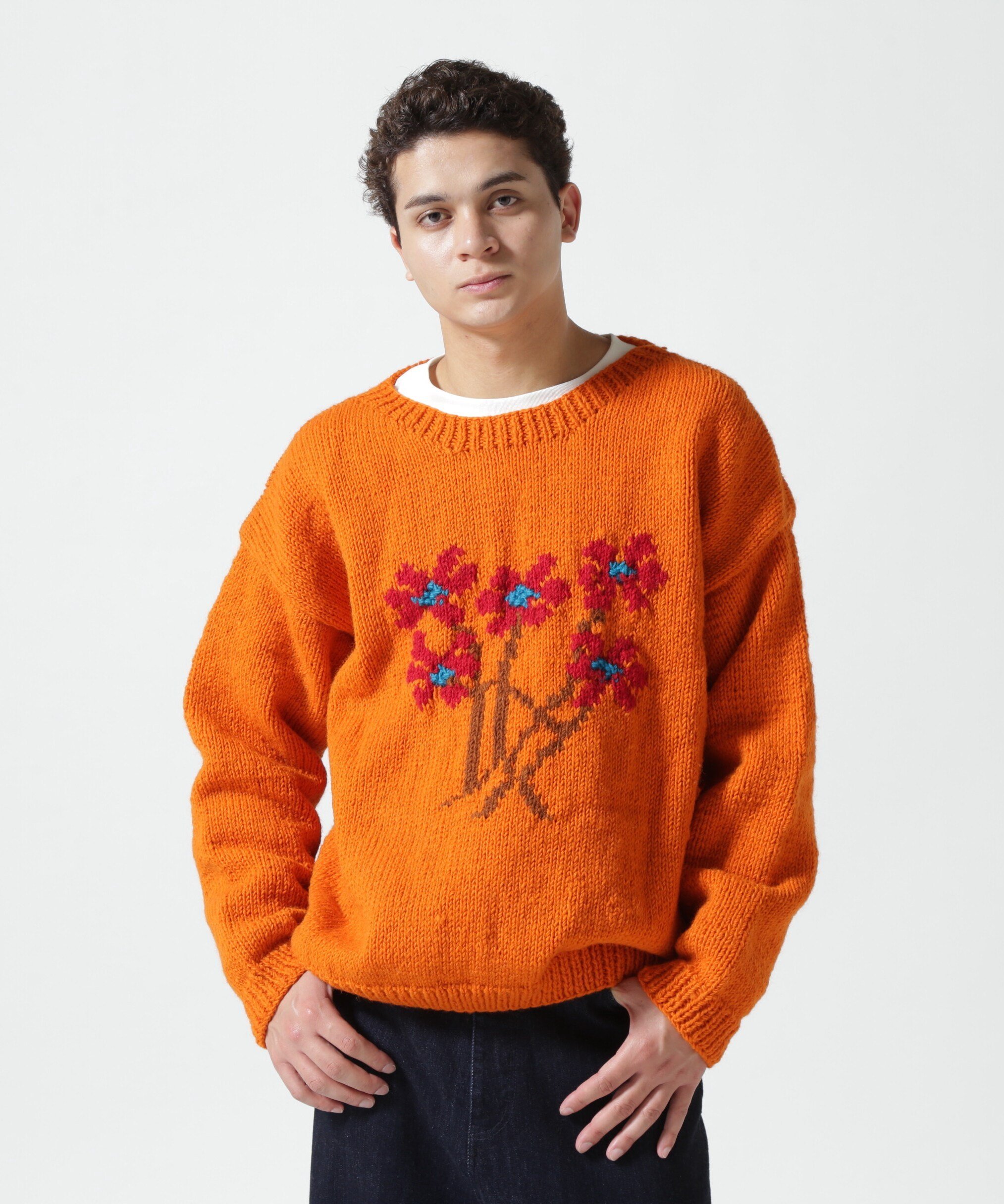 BEAVER｜MacMahon Knitting Mills Crew Neck Knit-5 Flowers | Rakuten