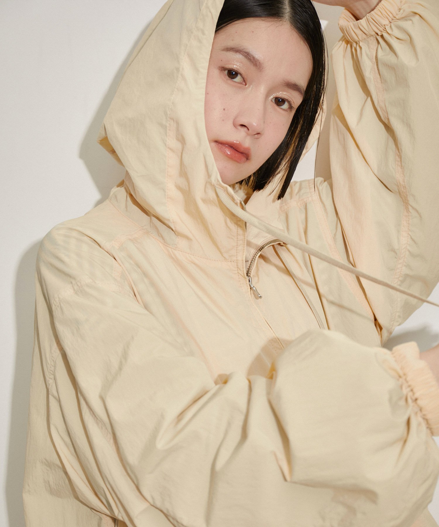 ADAM ET ROPE'｜【環境配慮】ライトシェルパーカー | Rakuten Fashion