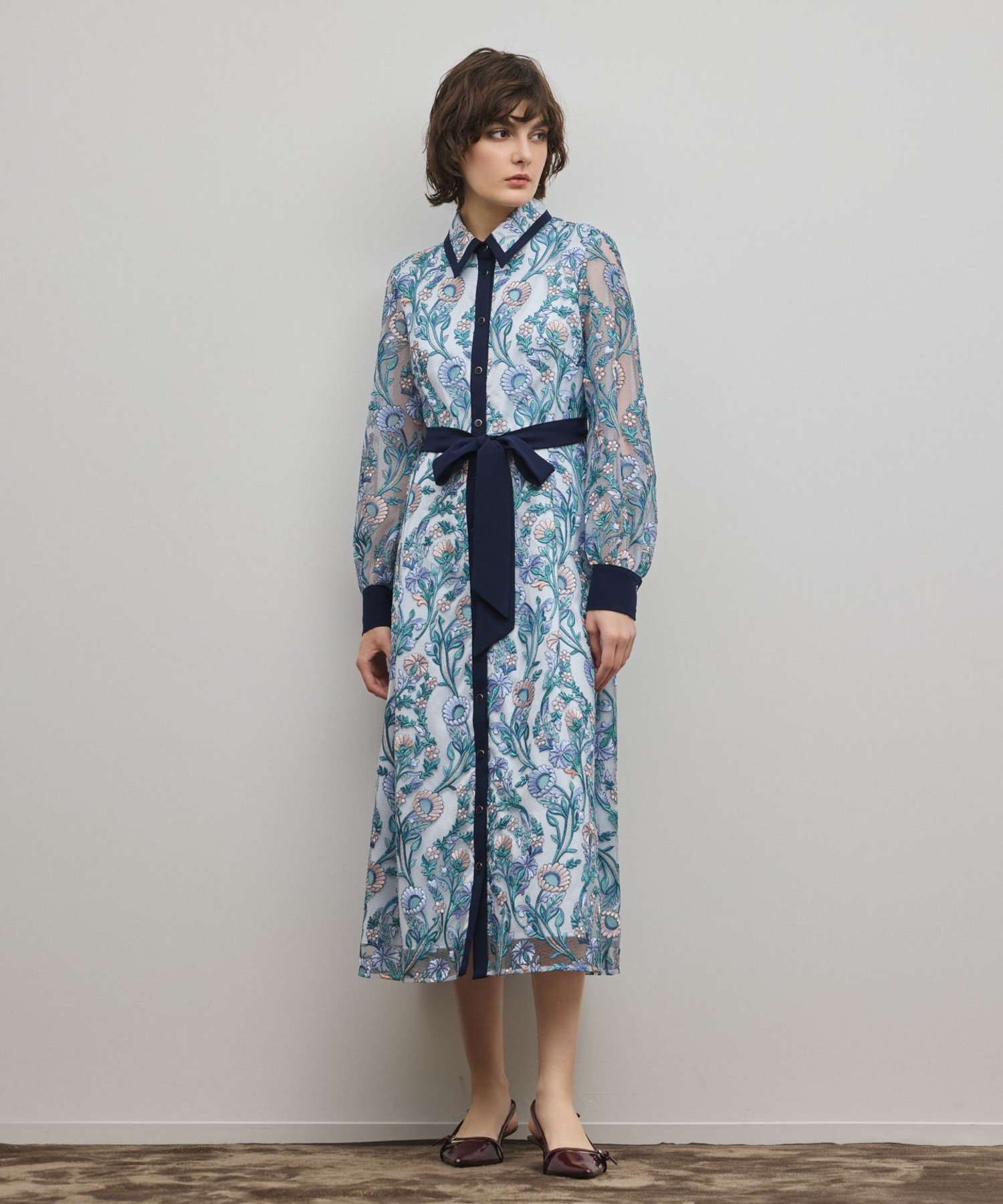 GRACE CONTINENTAL｜マルチフラワー刺繍フレアワンピース | Rakuten