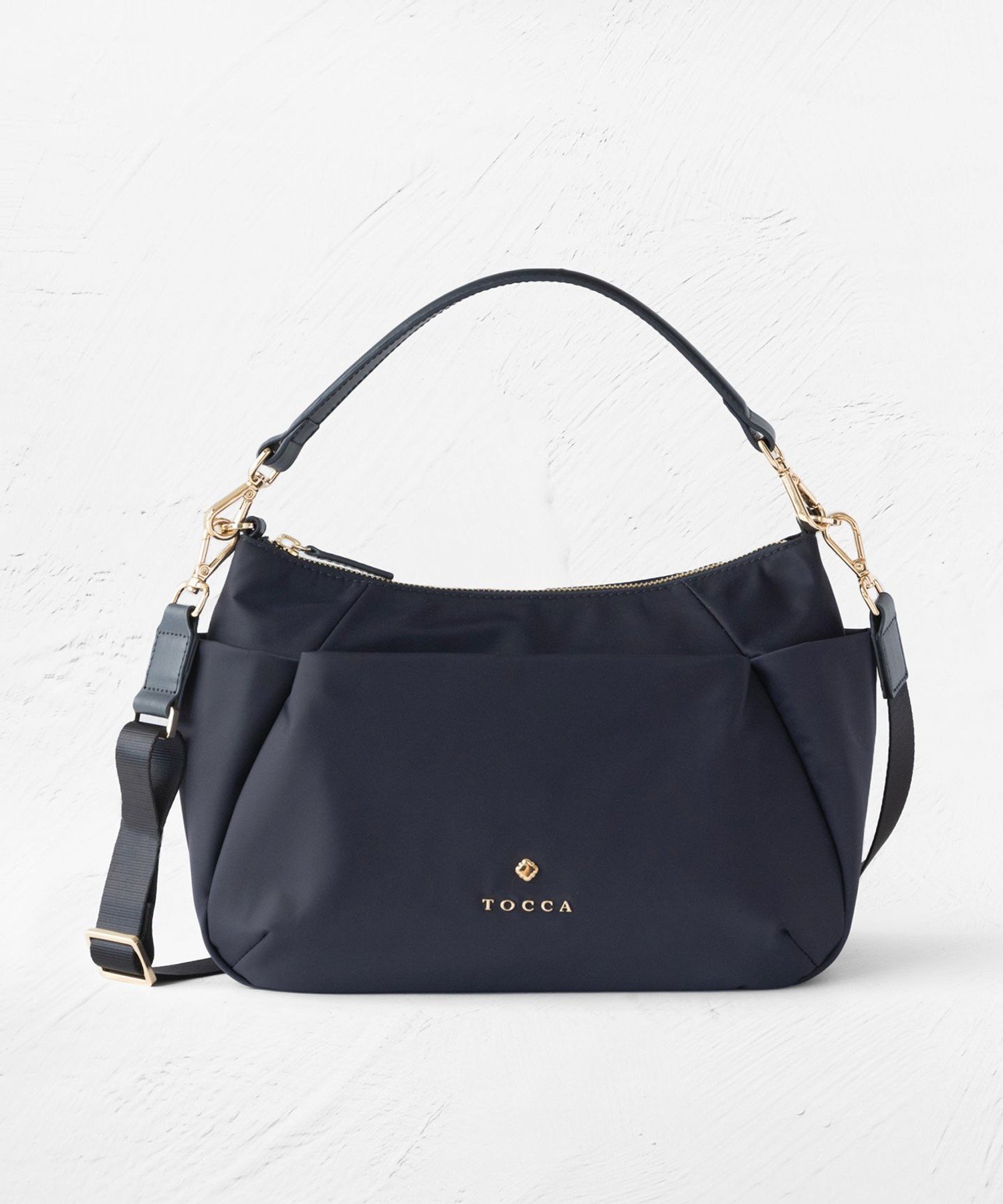 TOCCA｜【大人百花掲載】PIECE OF CRESCENT NYLONBAG バッグ | Rakuten