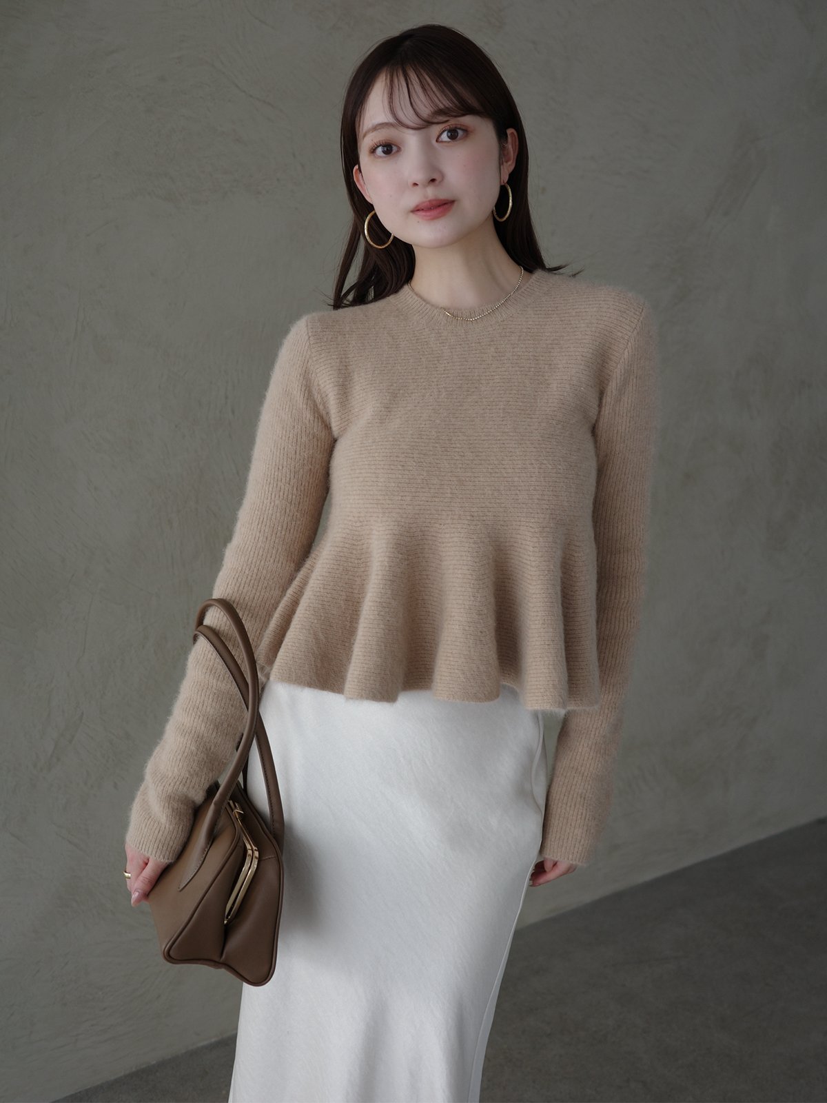 anuans｜ペプラムショートニットトップス | Rakuten Fashion(楽天