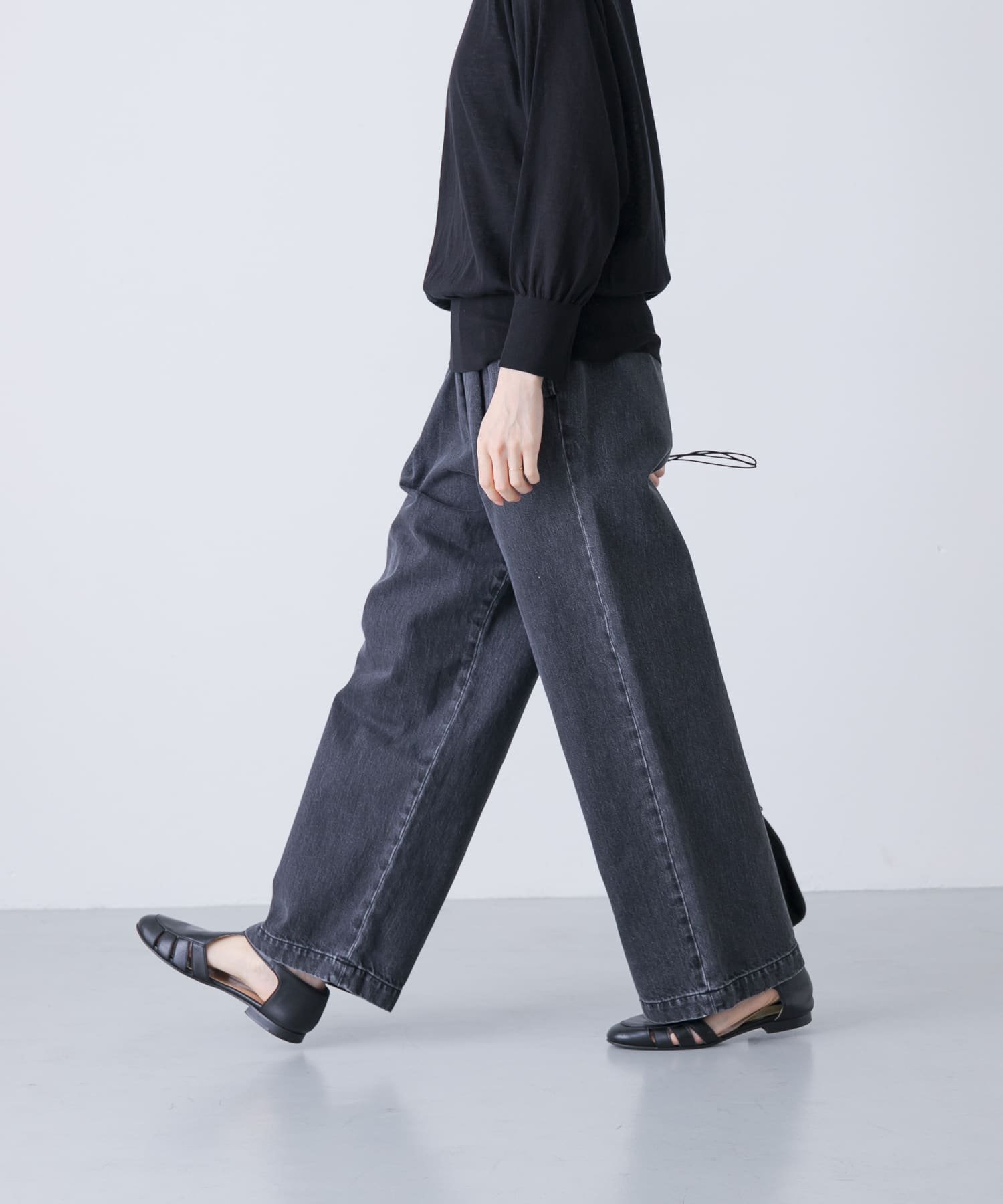 かぐれ｜フェードデニムイージーパンツ | Rakuten Fashion(楽天