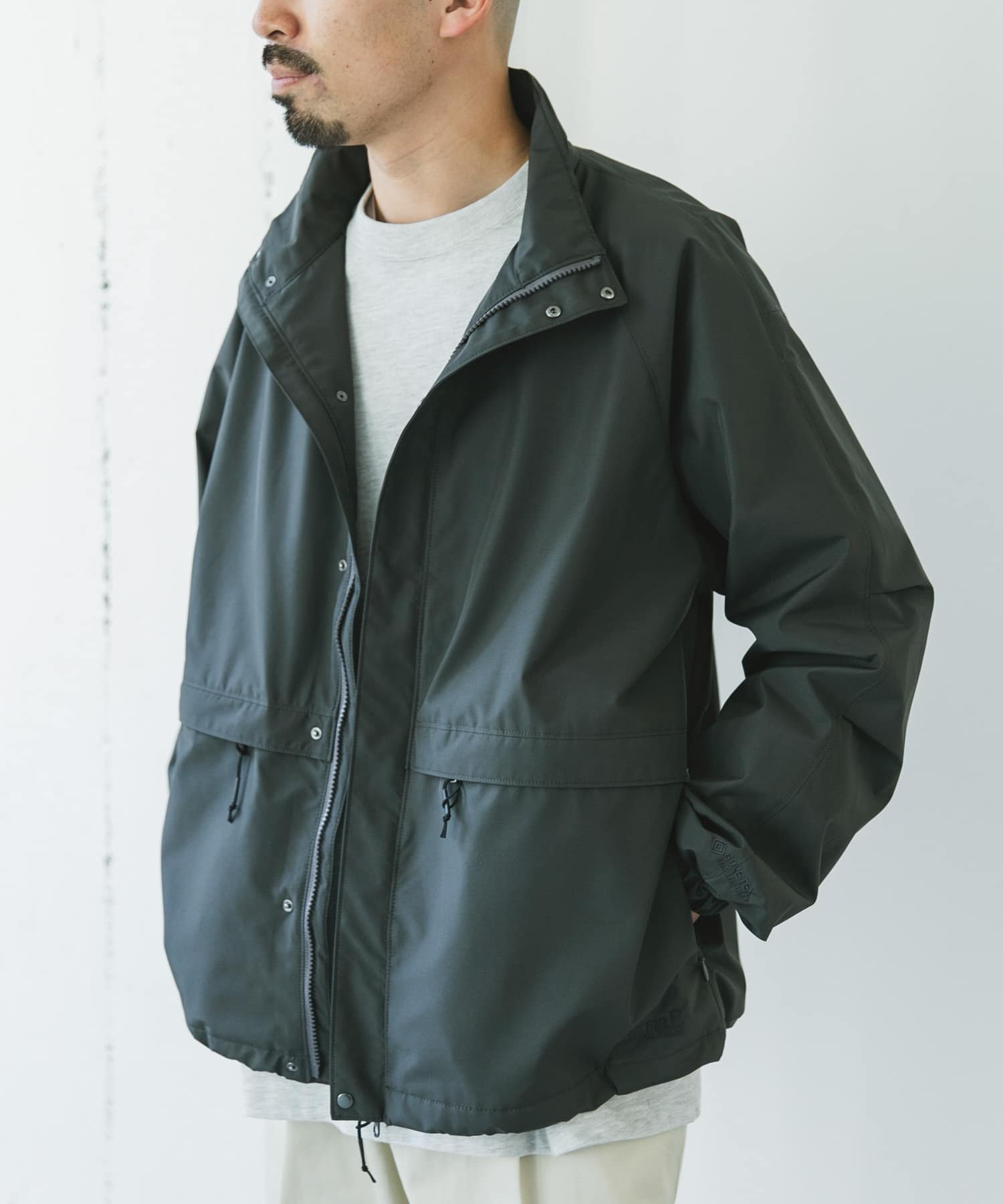 URBAN RESEARCH DOORS｜『別注』Foxfire*DOORS ゴアテックスブルゾン