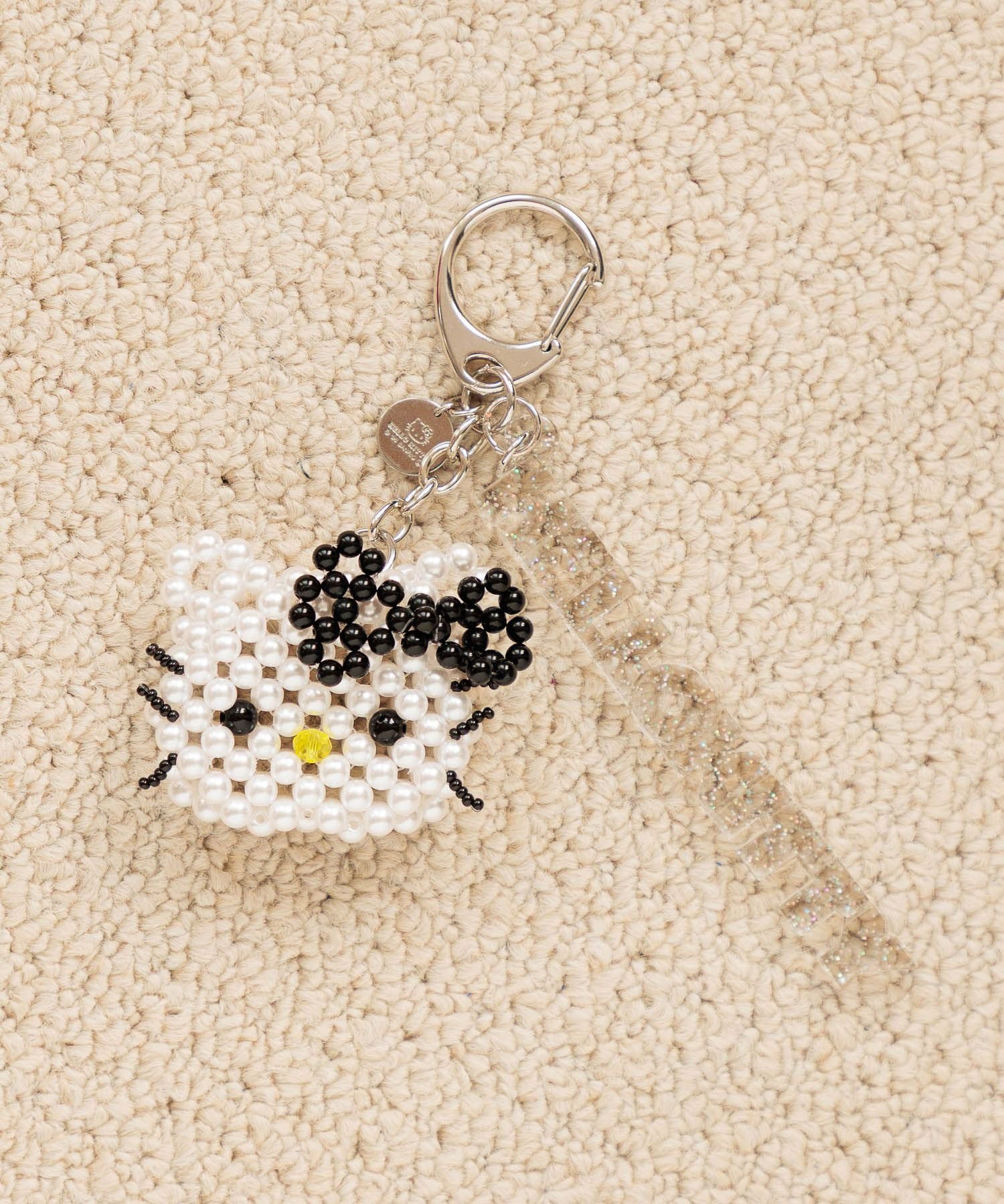 LOWRYS FARM｜【HELLO KITTY】フェイスビーズキーチャーム | Rakuten