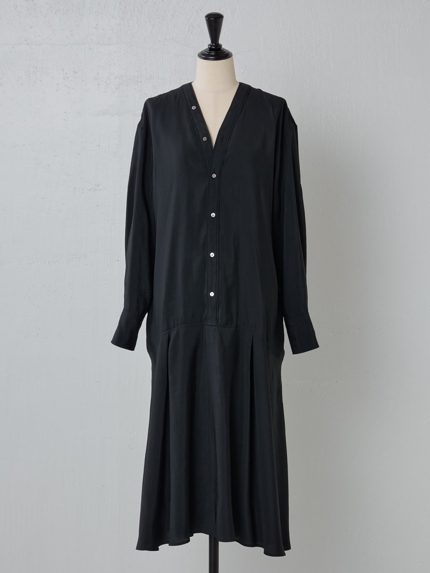 BEARDSLEY｜カラーレスシャツワンピース | Rakuten Fashion(楽天