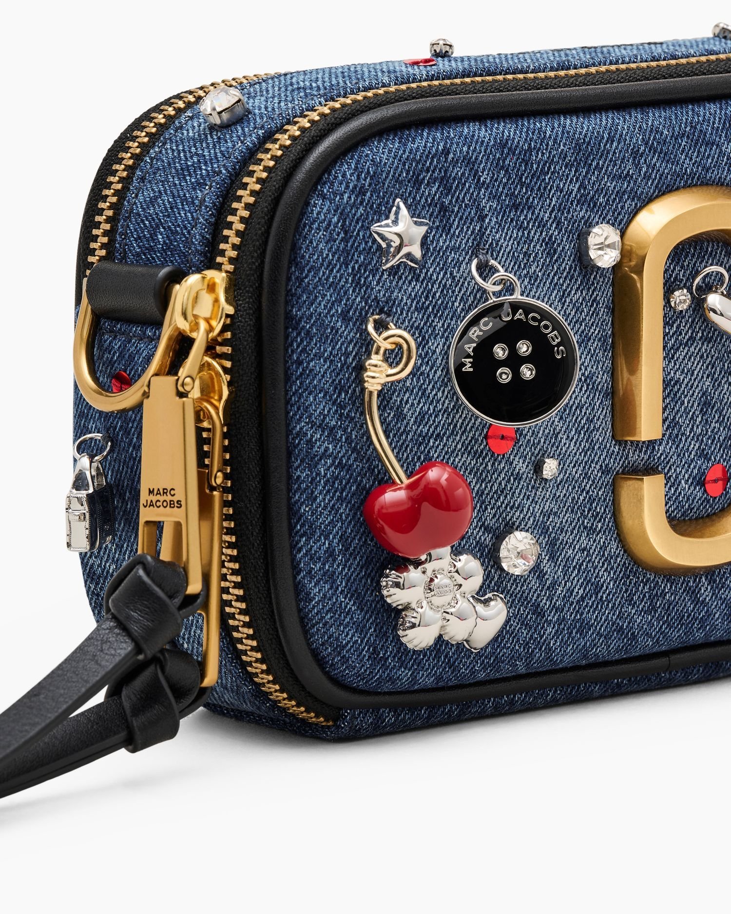 MARC JACOBS(マーク ジェイコブス)｜【公式】TRINKET DENIM SNAPSHOT