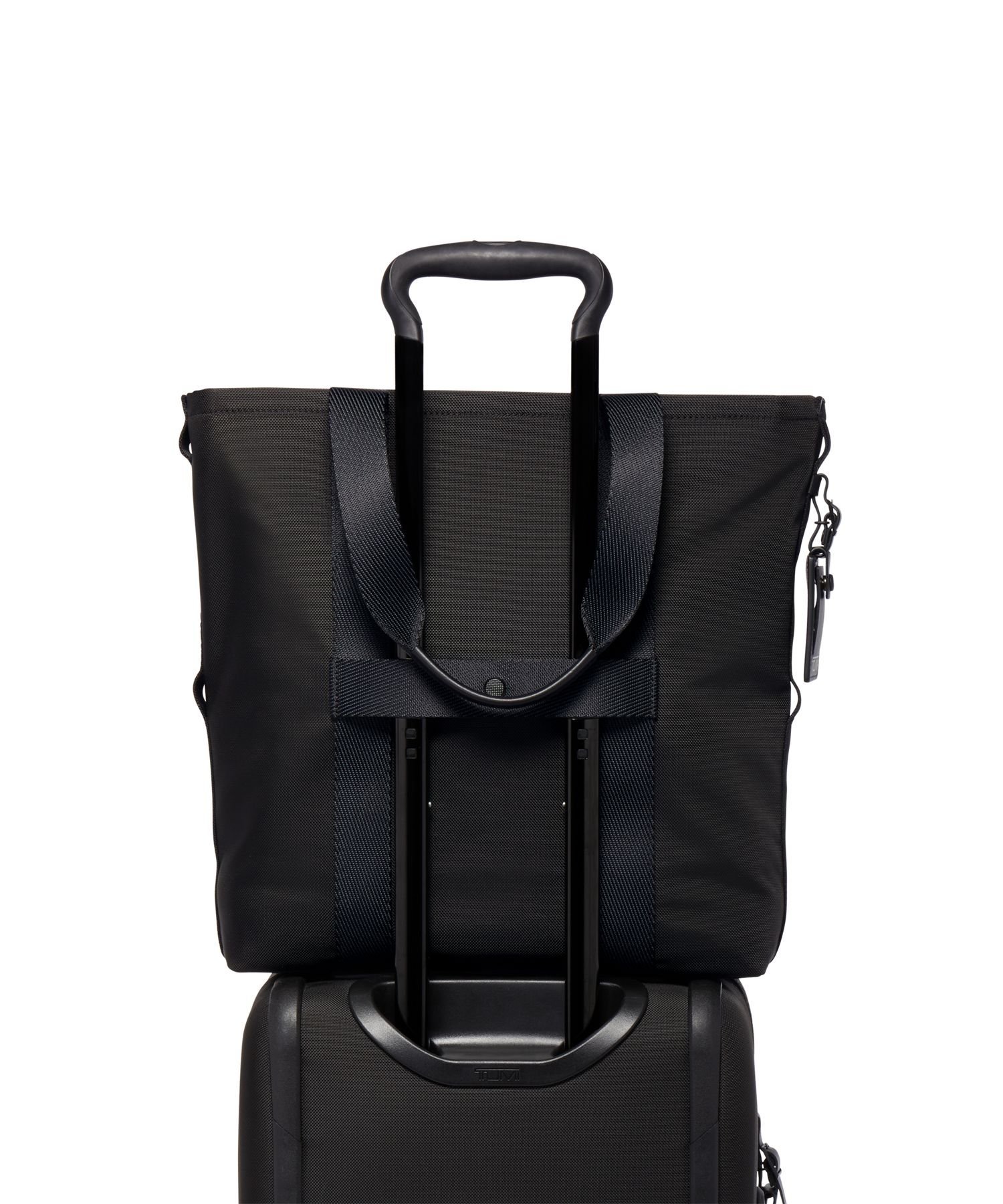 TUMI｜【公式店】5年保証 TUMI GOLF エッセンシャル・ノース・サウス