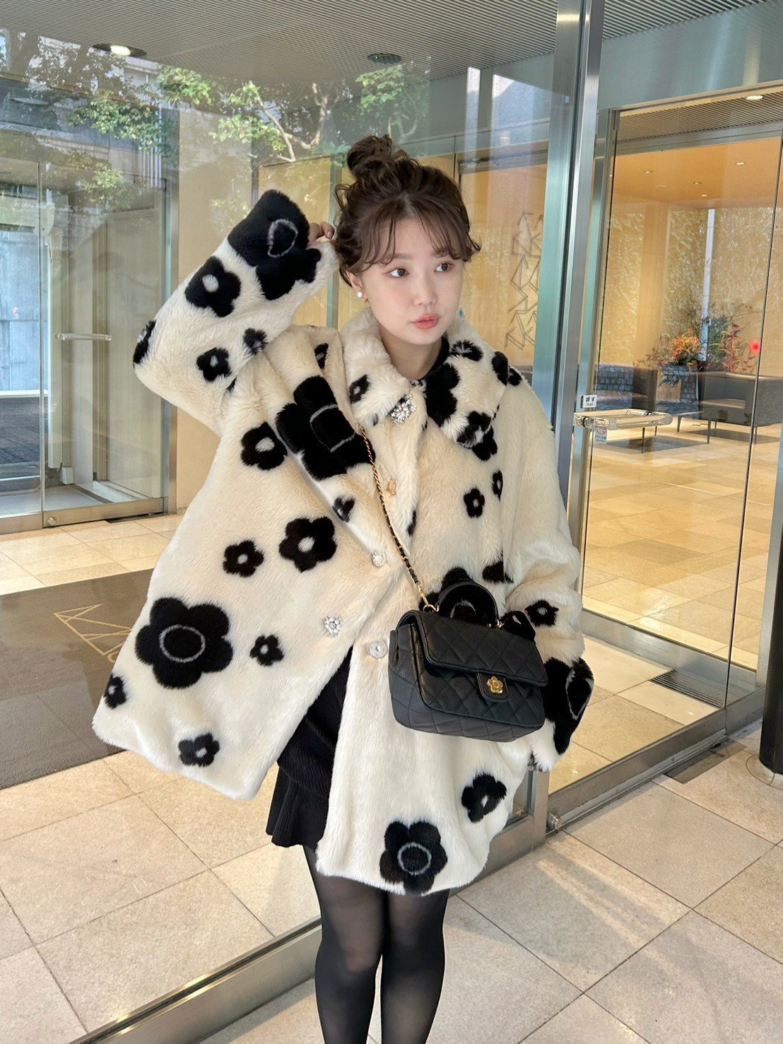 LILY BROWN｜【限定カラー】【LILY BROWN×MARY QUANT】ビジュー釦