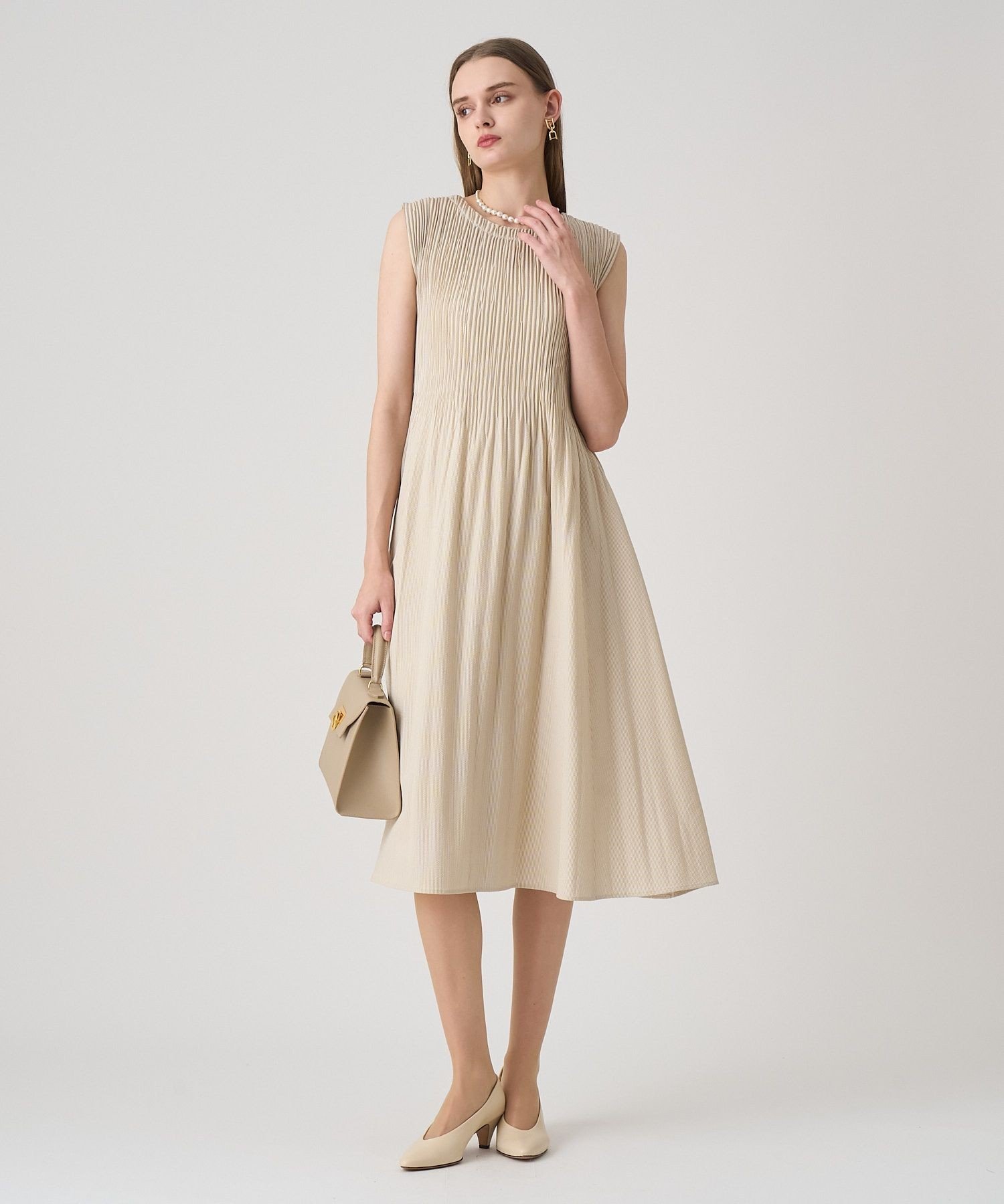 ANAYI｜サッカーストレッチプリーツ ワンピース | Rakuten Fashion