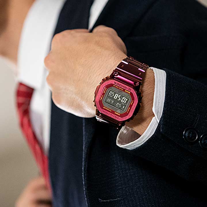 楽天市場】CASIO Gショック GMW-B5000RD-4JF ソーラー 電波 カレンダー