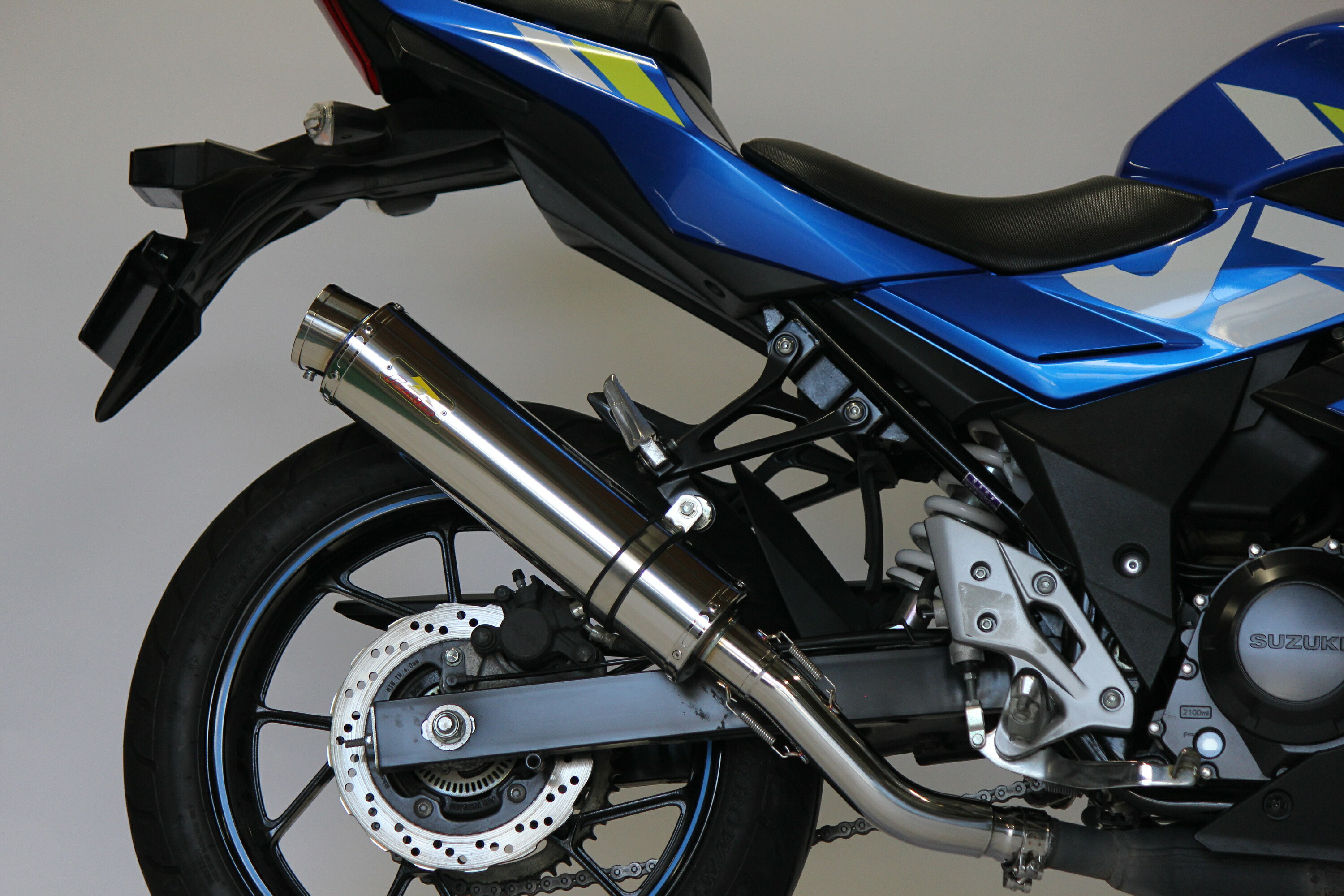楽天市場】Realize GSX250R バイクマフラー 2BK-DN11A 8BK-DN12B 2017