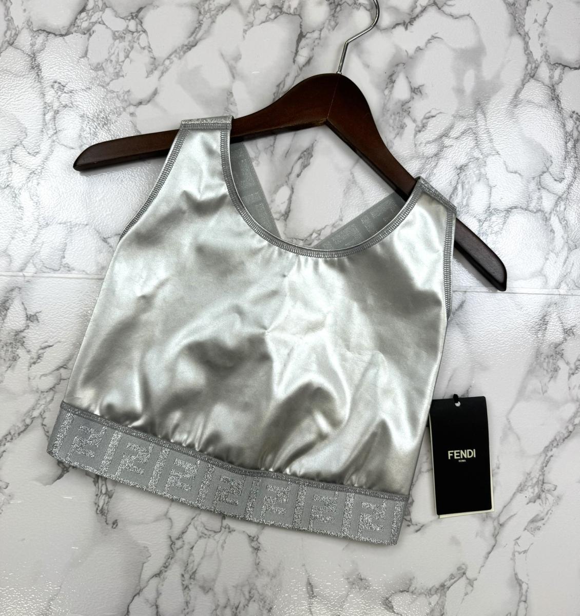 楽天市場】【中古】 FENDI （フェンディ） ｽﾞｯｶ ﾀﾝｸﾄｯﾌﾟ ロゴ へそ出し