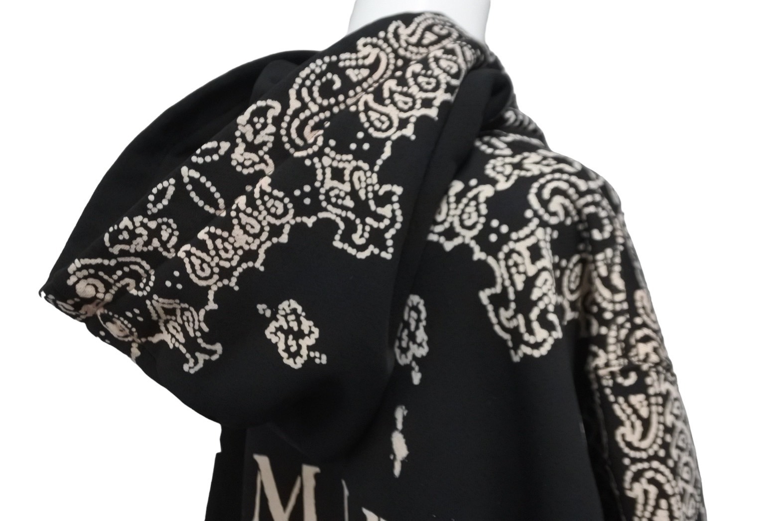 楽天市場】極美品 AMIRI アミリ バンダナ柄 ブリーチ プルオーバー