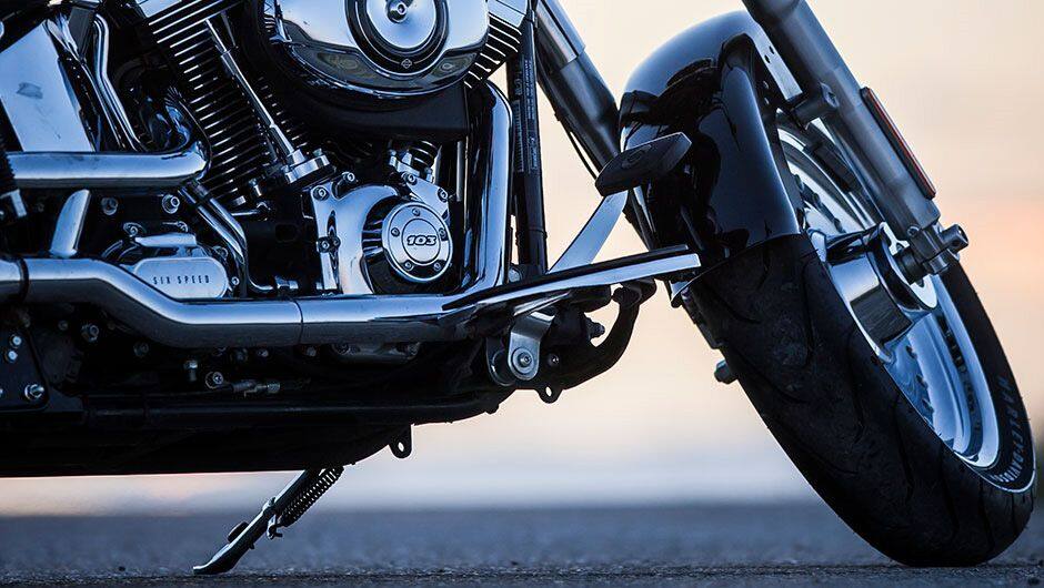 楽天市場】MICHELIN ミシュラン SCORCHER 11【240/40R18 M/C 79V TL