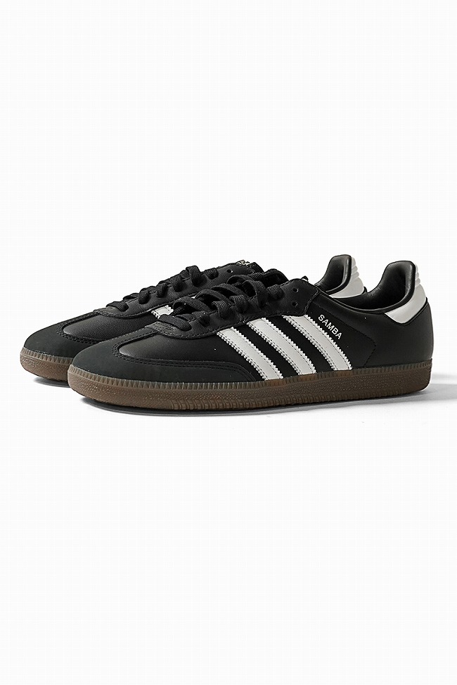 楽天市場】Adidas(アディダス)×Jeremy Scott(ジェレミー・スコット