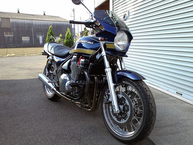 楽天市場】ゼファー1100 ビキニカウル タイプAEROスクリーン 純正色