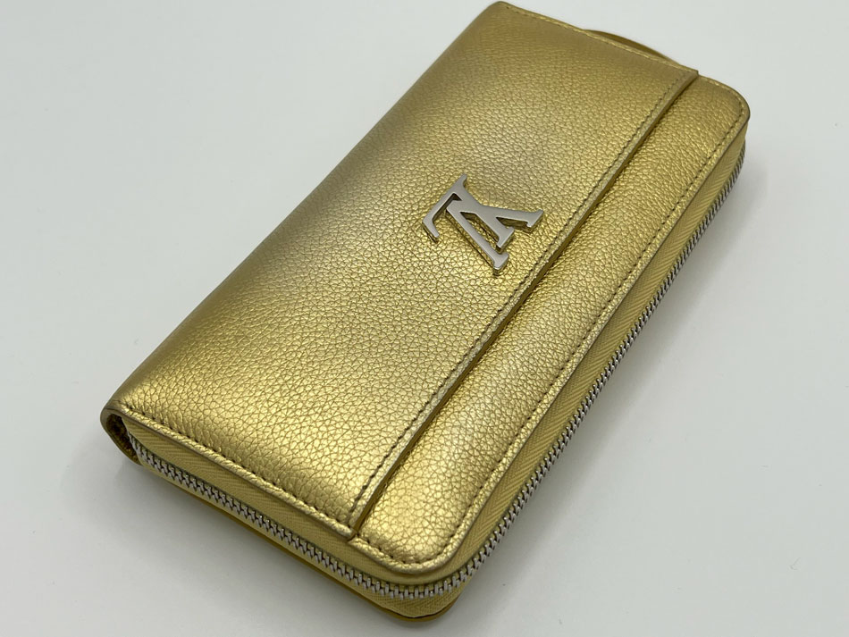 楽天市場】LOUIS VUITTON ルイヴィトン ジッピー・ロックミー ラウンド