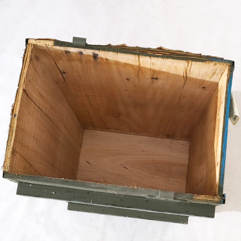 楽天市場】イタリア軍 81mm 迫撃砲弾 ウッドボックス 67×33×26cm USED