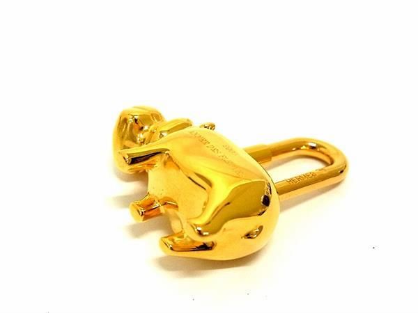 カデナ 限定 カバ ヒッポデザイン ゴールドキーホルダー 2005年製 駅南