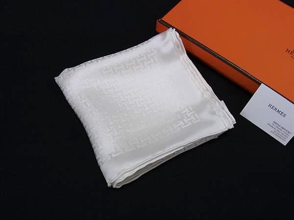 楽天市場】□新品同様□ HERMES エルメス カレ45 プチカレ