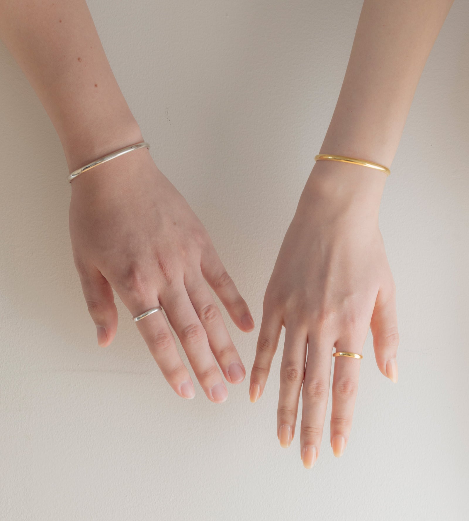 PLAIN BANGLE - tsui