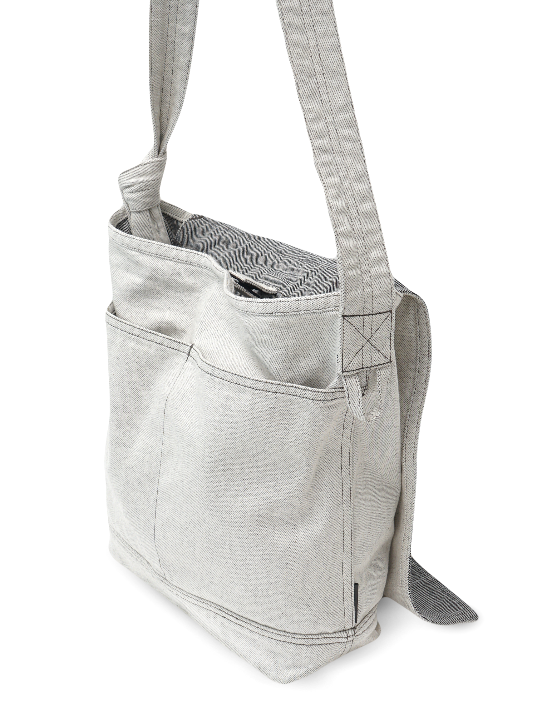 BATES Series – TRAART