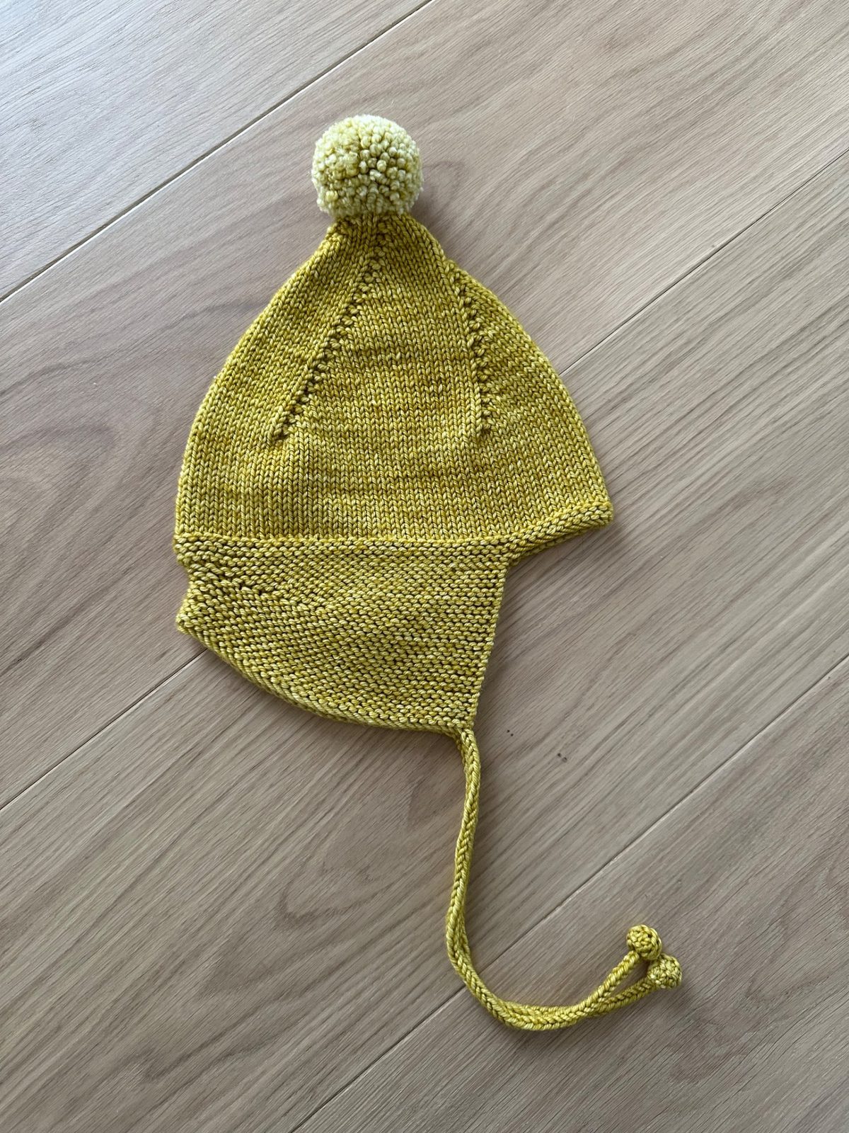 Misha & Puff Winter wheat pointy peak 0-6m flexible… | Noihsaf Bazaar