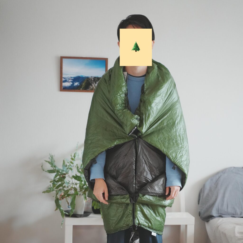軽量夏用化繊キルト Enlightened Equipment Revelation APEX 50°F