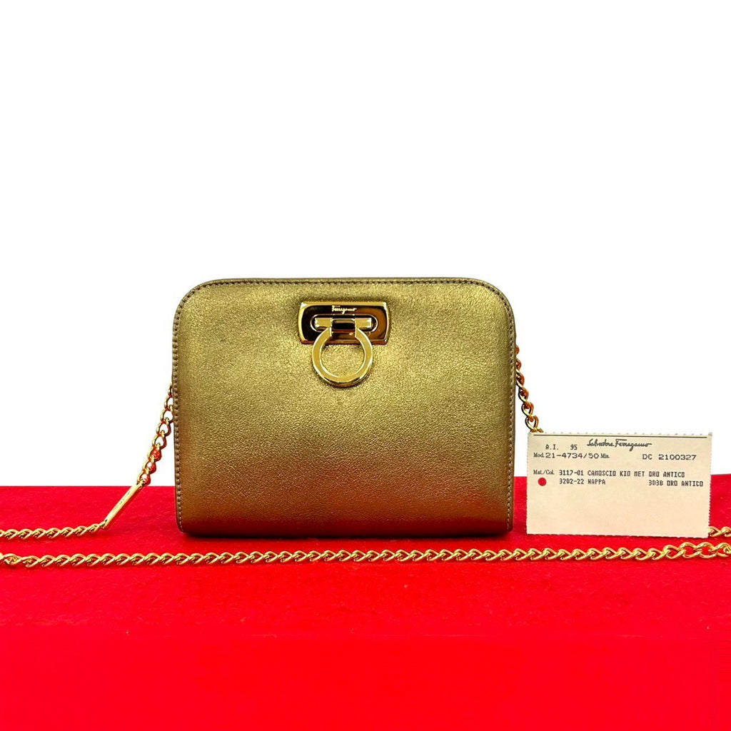 Salvatore Ferragamo サルヴァトーレフェラガモ ショルダーバッグ – Trip