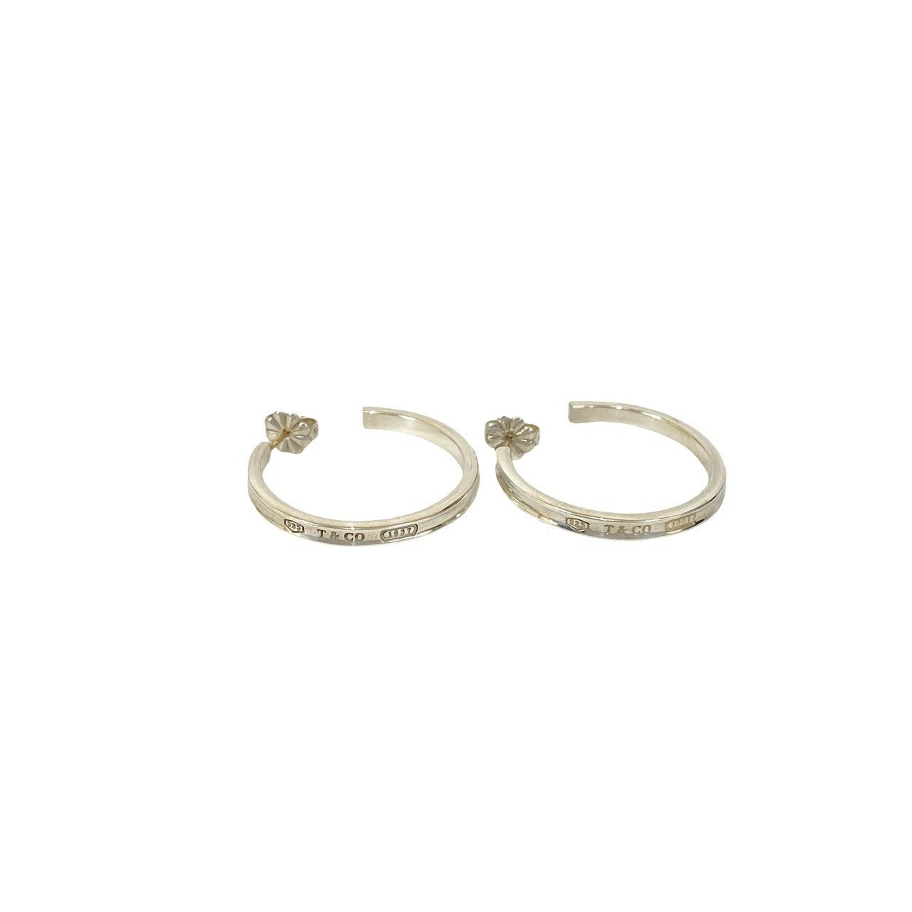 TIFFANY&Co. ティファニー ナロー フープ ピアス – Trip