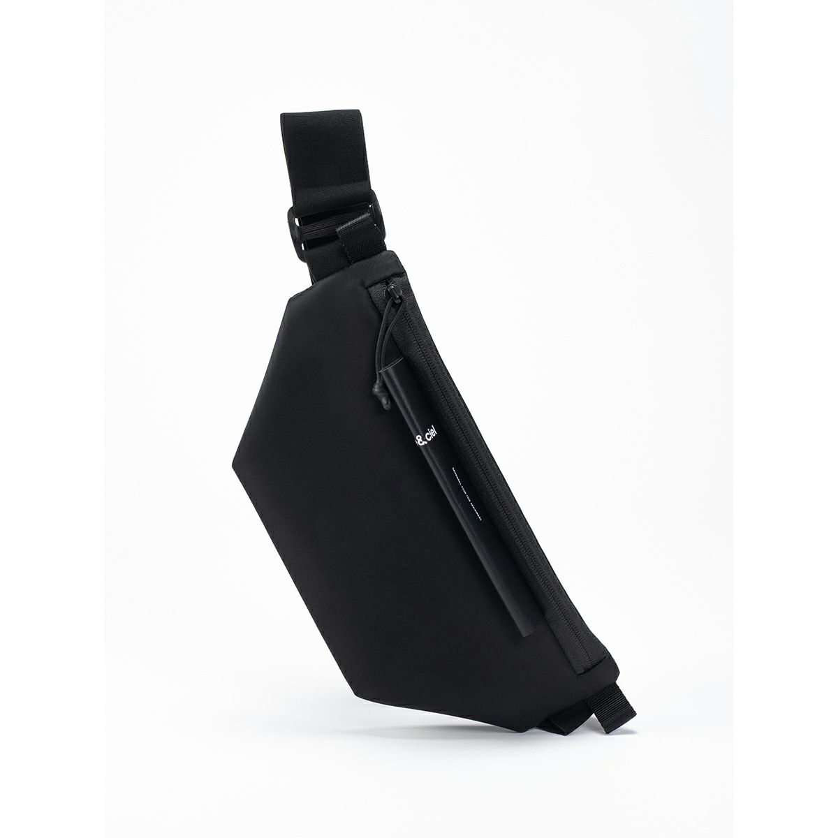 cote&ciel コートエシエルIsarau XS Sleek Black イザラウ XS スリーク
