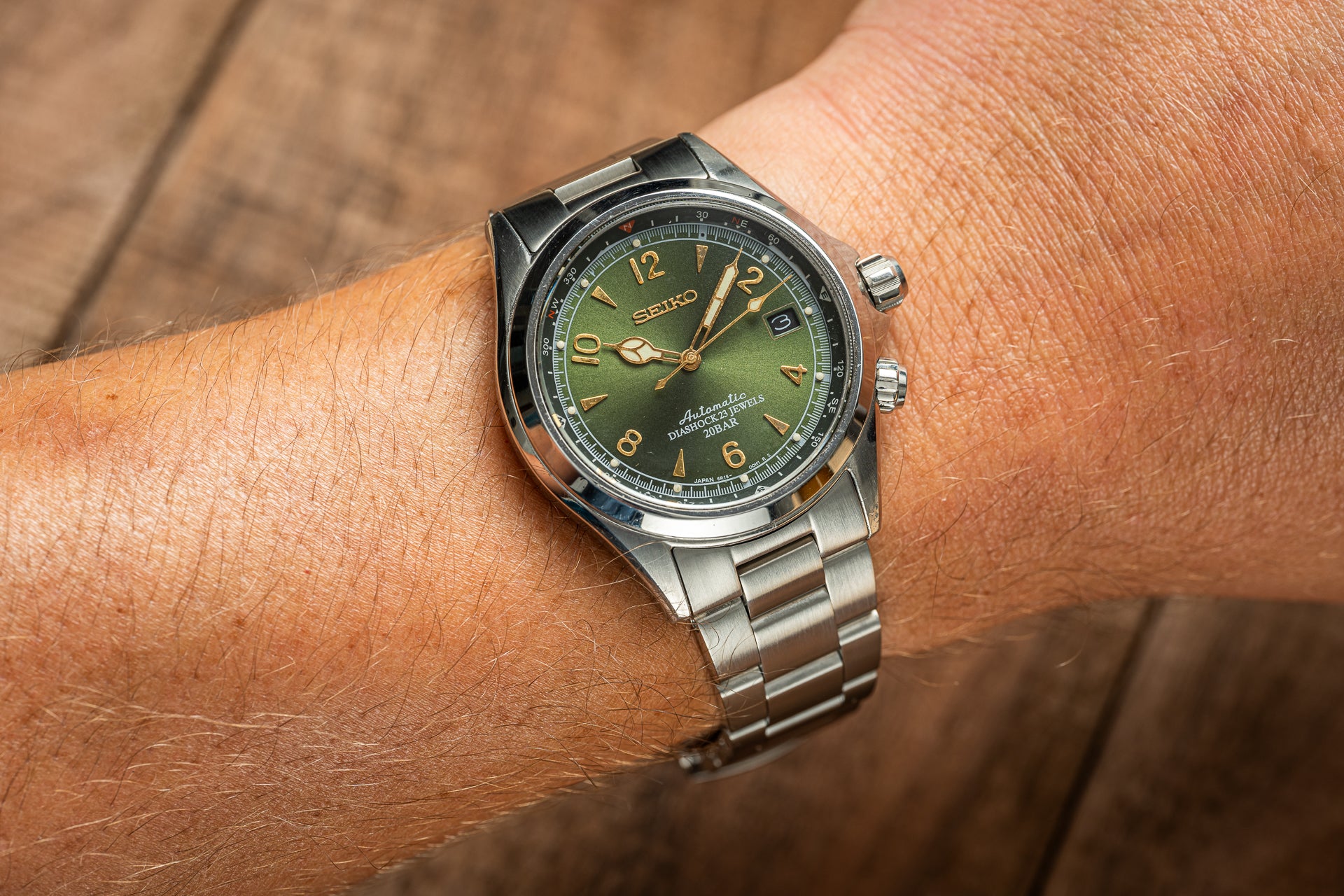 Senator Bracelet (Seiko Alpinist) – Uncle Straps