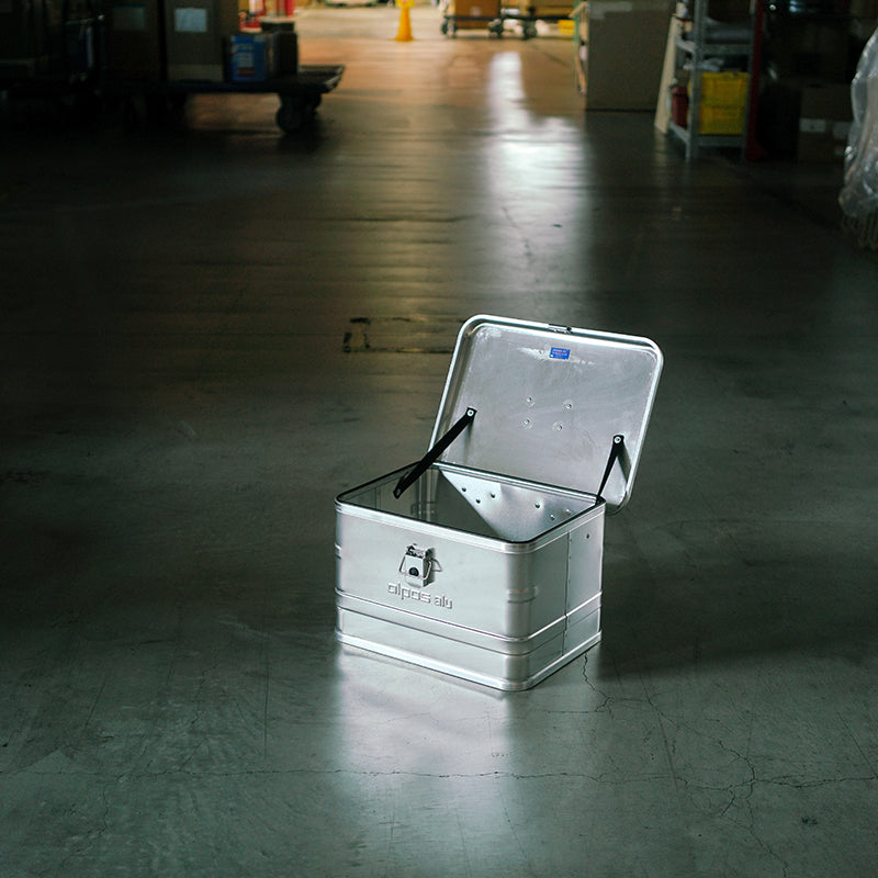 ALPOS ALUMINUM CONTAINER / WITH LID - XS（29L） – unitedpacifics