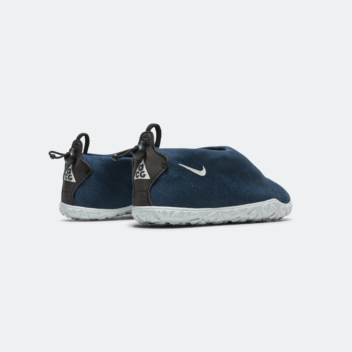 Nike ACG Moc - Armory Navy/Sail-Black | UP THERE