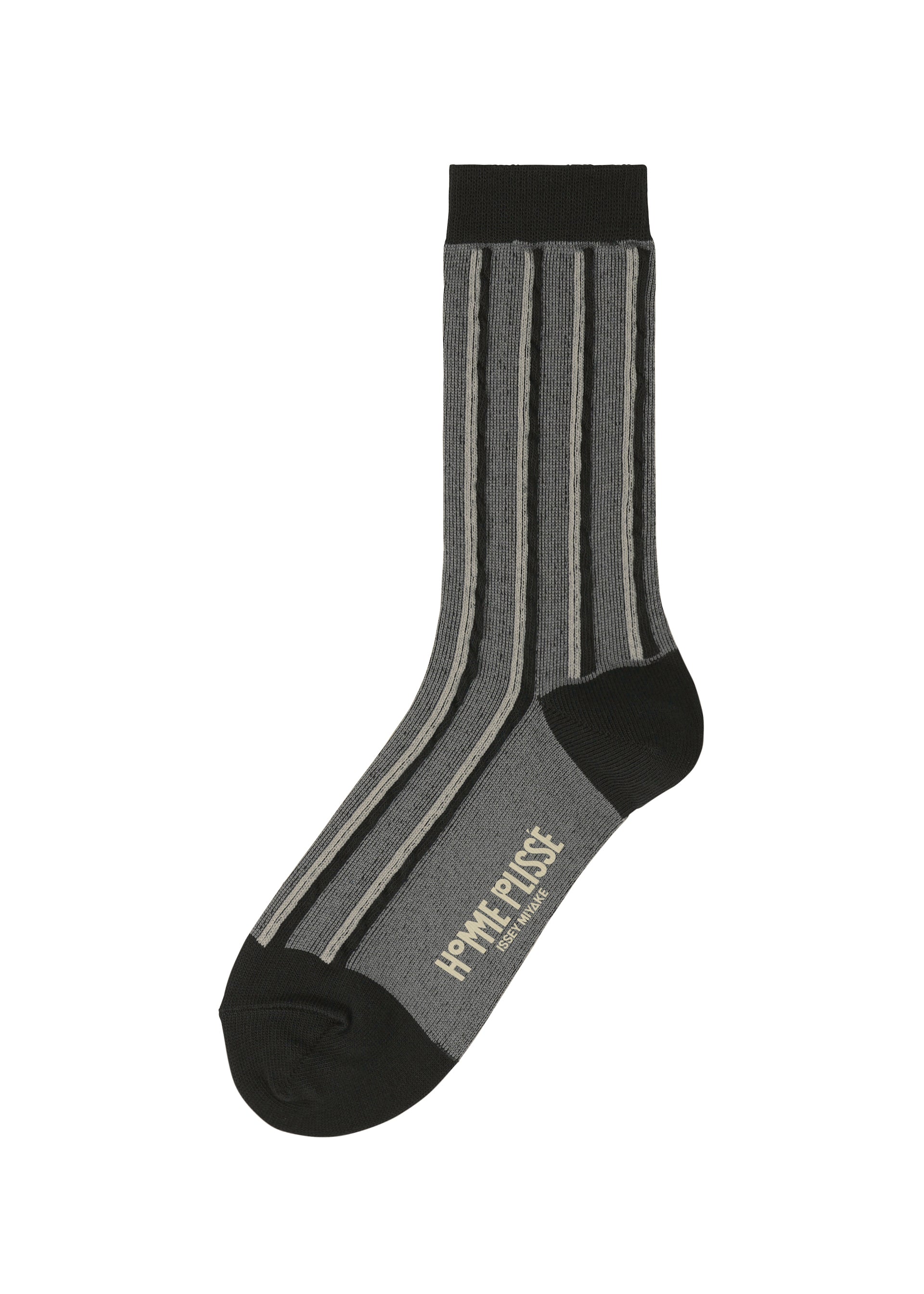 SOCKS & SHOES – ISSEY MIYAKE ONLINE STORE