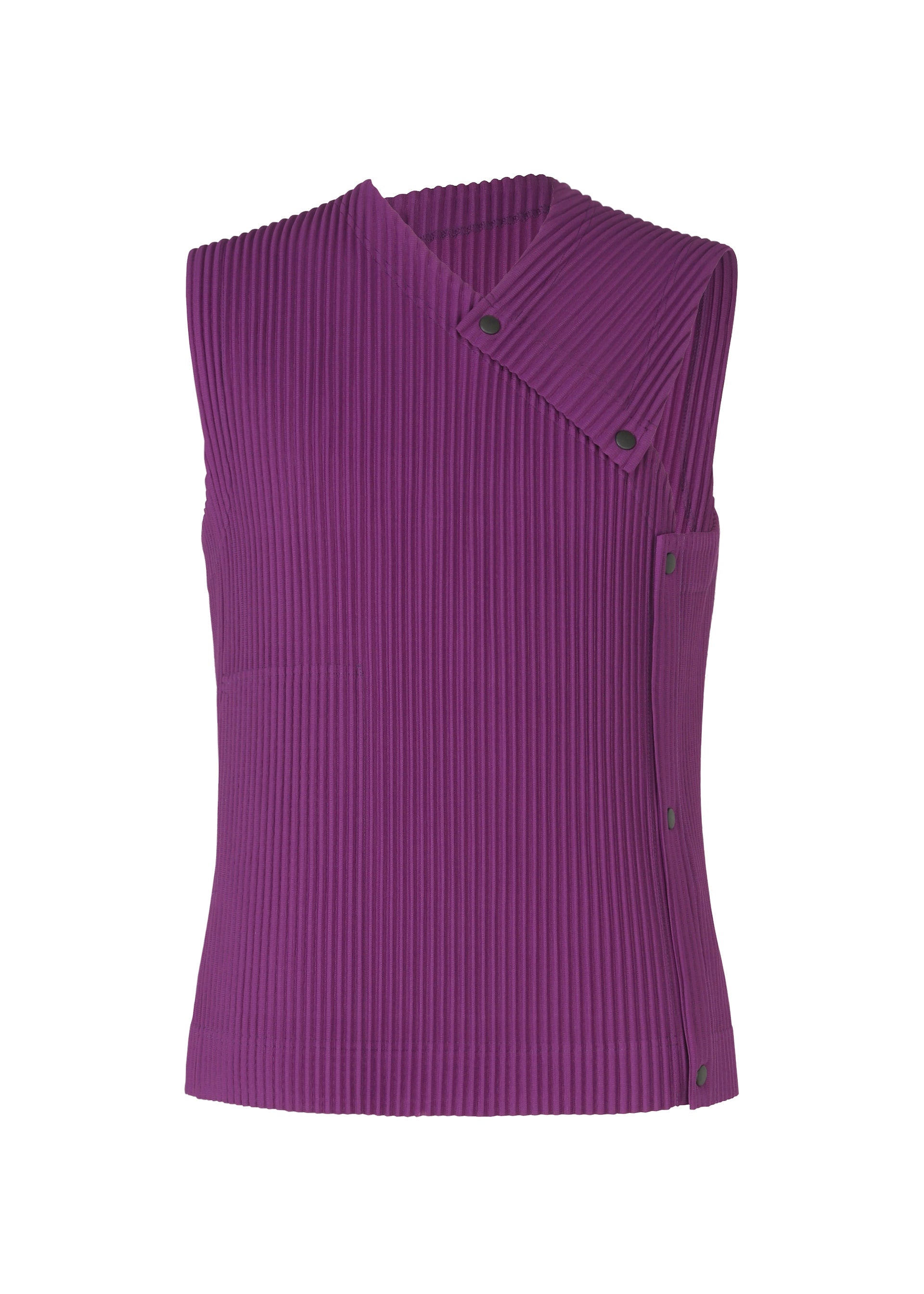 MEN / TOPS / VESTS – ISSEY MIYAKE ONLINE STORE