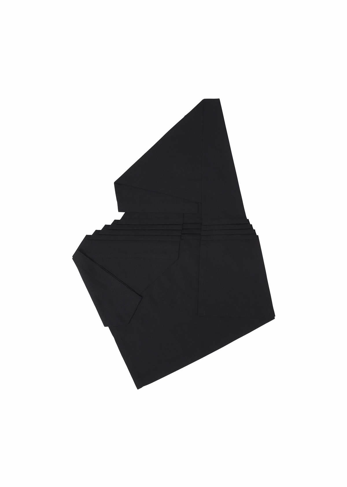 PLEATS T BASIC – ISSEY MIYAKE ONLINE STORE