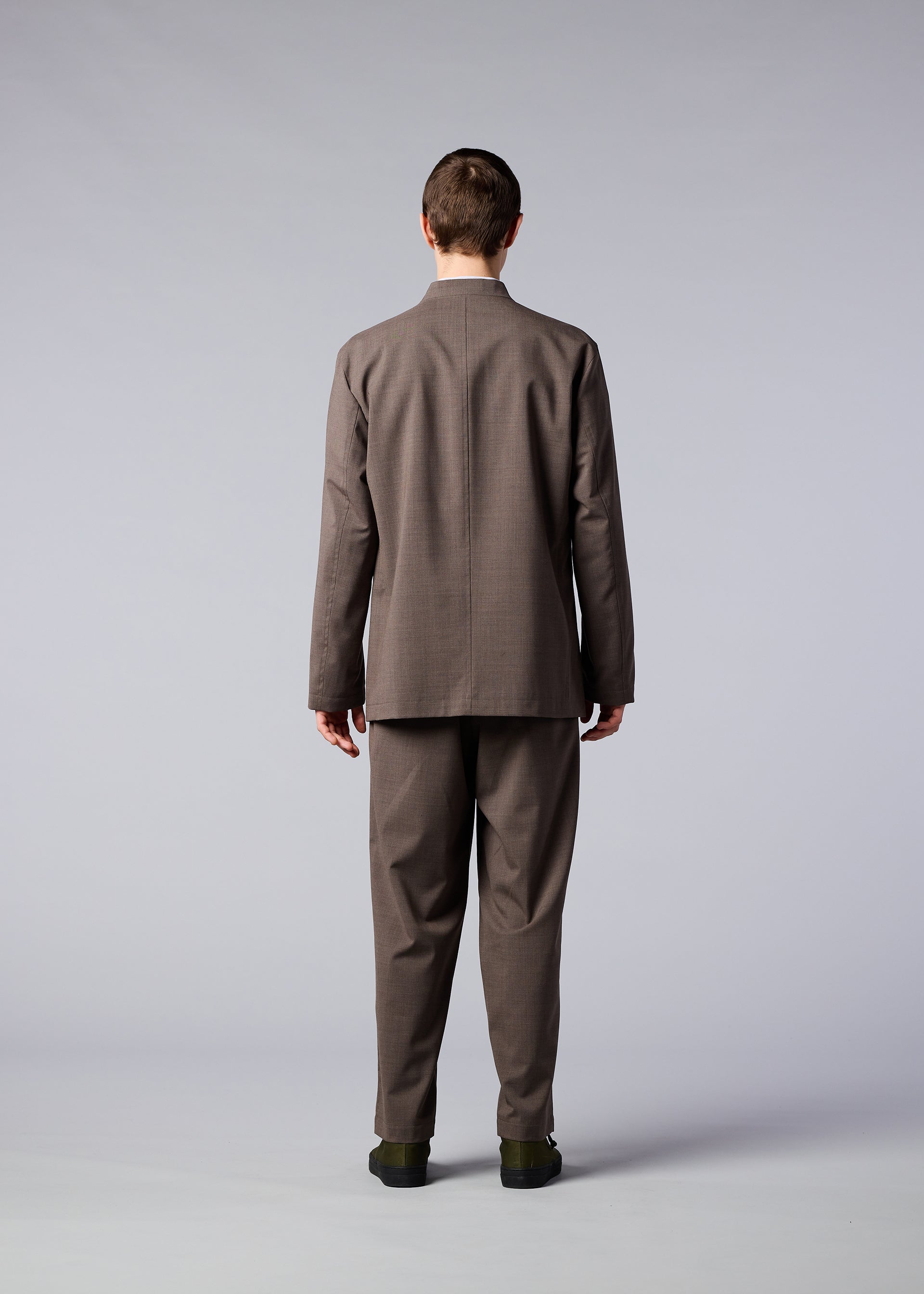 SUAVE – ISSEY MIYAKE ONLINE STORE